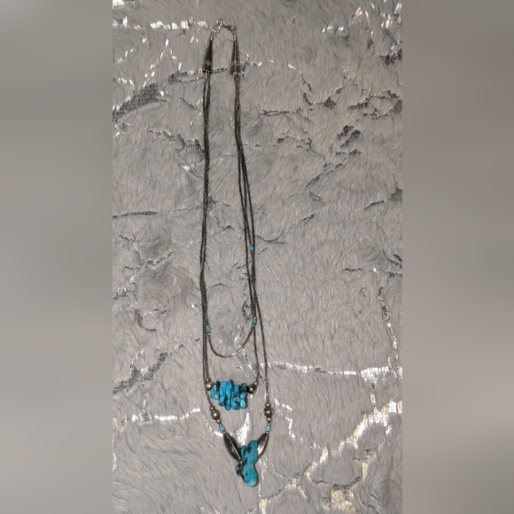 Vintage Silver Tourquoise Blue Three Strand Beaded Necklace - Picture 3 of 8